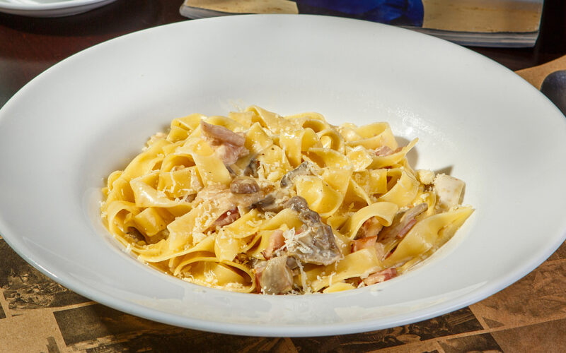 come mangiano la pasta all'estero - Académia.tv