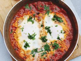 uova in purgatorio shakshuka