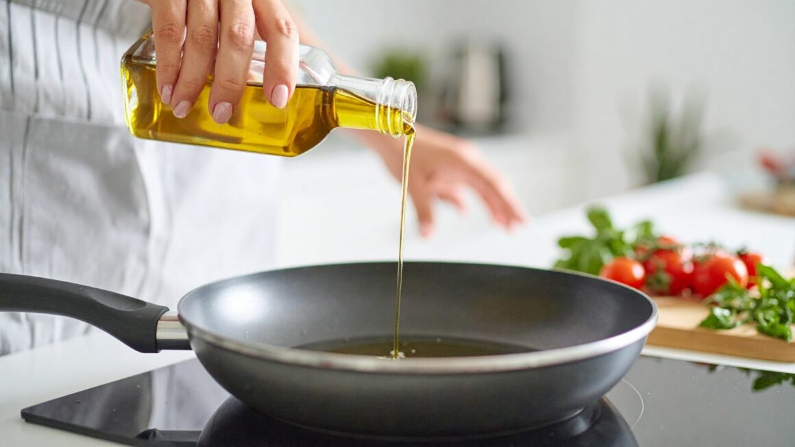 padella acciaio o antiaderente